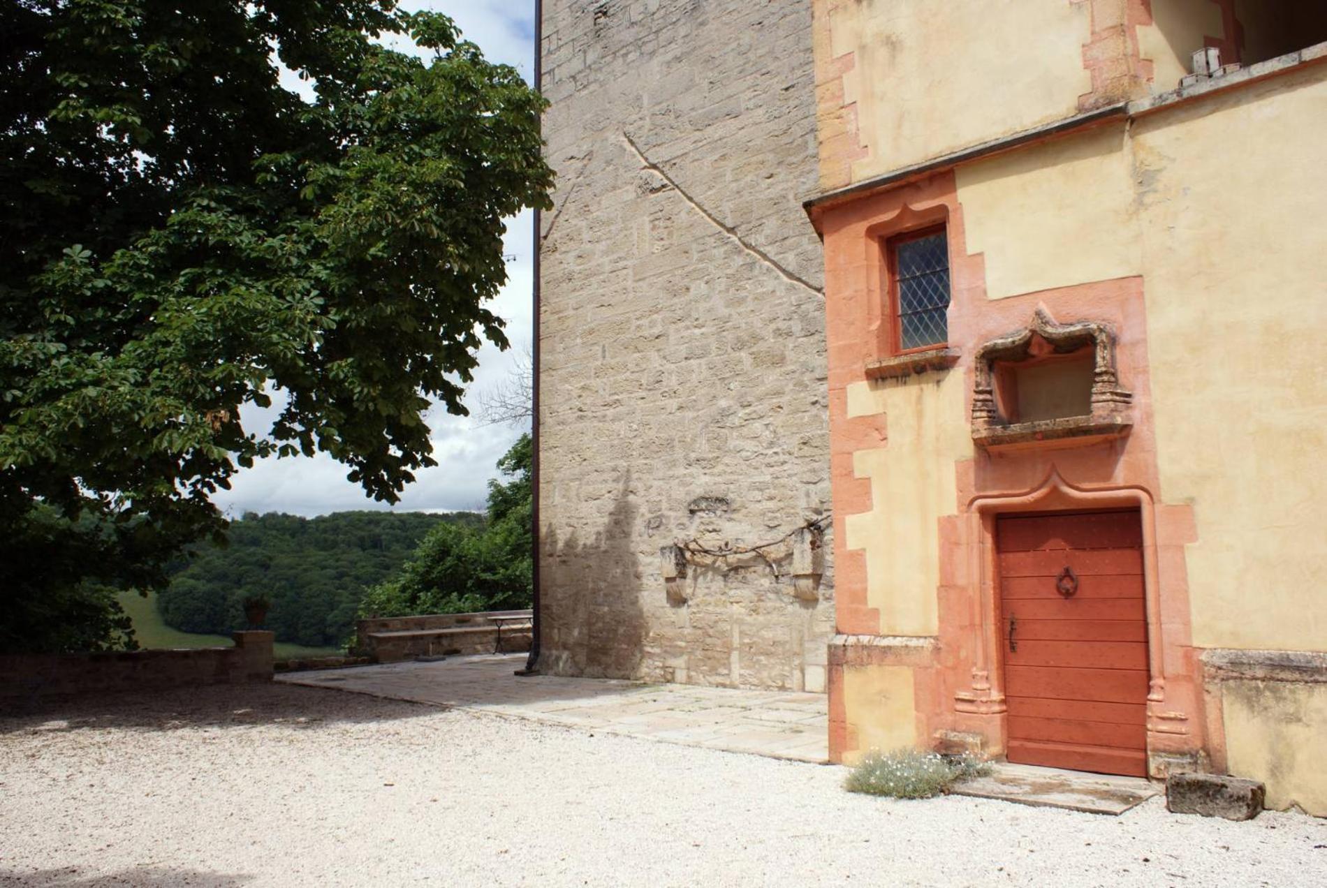 Chateau De Champrenault, Voyagez Dans Le Temps Esterno foto